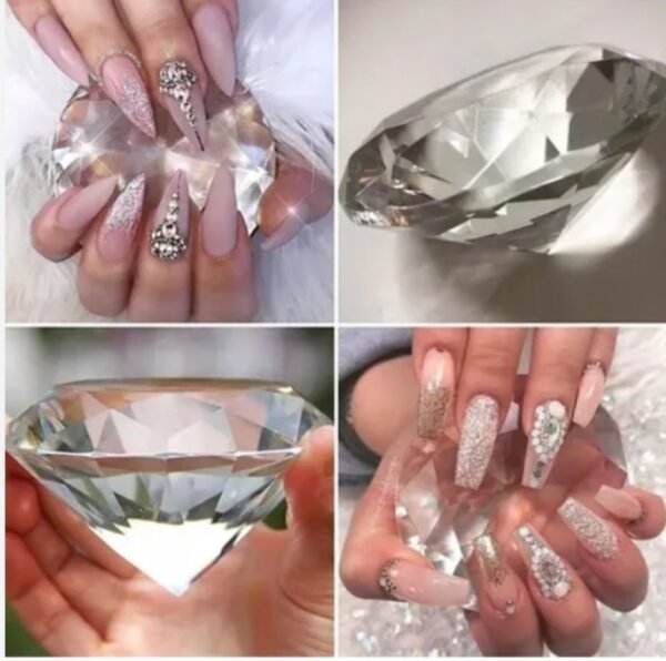 DIAMANTES DE UÑAS PARA FOTOS