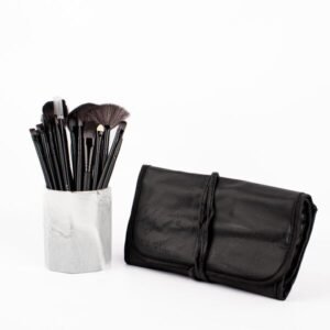 SET BROCHA X10 CON ESTUCHE CITY GIRL 24005