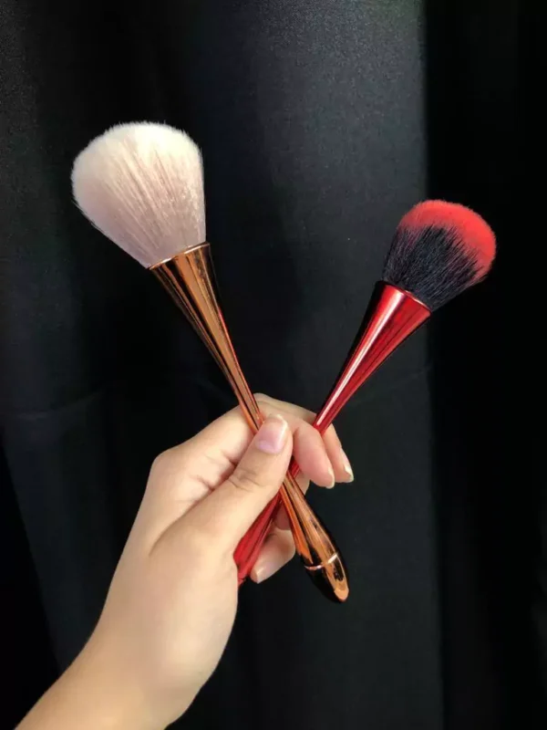 Brocha para quitar polvo manicuria. Maquillaje. COSMETIC BRUSH